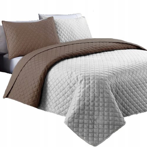 Narzuta dwustrana poliesterska 200x220 cm - Kvalitetni reverzibilni pokrivač za krevet koji donosi udobnost i stil u vaš dom. Ova pikirana narzuta od poliestera dolazi u više boja, uključujući bež, cr