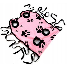    Postoperativna pregača S. Mačka, pas. Jakna s uzorkom šapa na ružičastoj boji.