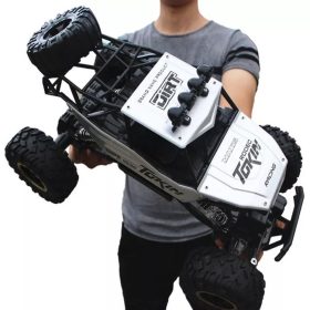 VELIKI TERENSKI RC AUTOMOBIL 4x4 METALNI RC VOZILO