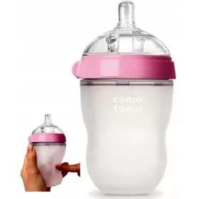   Comotomo Antikolik Silikonska Boca za Bebe 250ml Antikolik silikonska boca Comotomo Mom's Breast Pink je idealna za bebe starije od 3 mjeseca. Ova boca naširoko