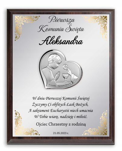 PRVOPRIČESTNA SLIKA U UKRASNOJ KUTIJI