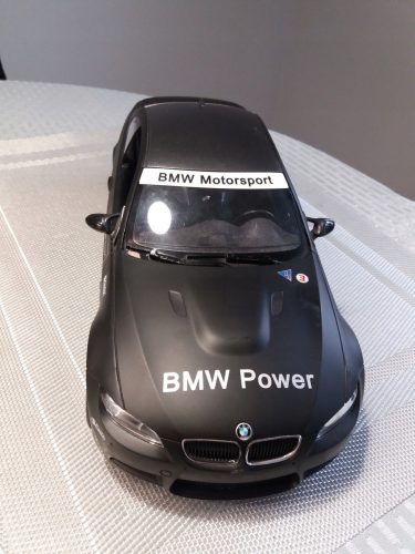 Auto na daljinsko upravljanje Rastar BMW X6 1:24 crni