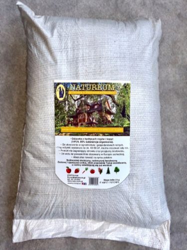 Eko gnojivo za biljke od strugotina rogova NATUREUM 25kg - Ekološki gnojivo za poticanje rasta i razvoja biljaka. Mješavina 14% organskog dušika i 85% organske tvari čini ovaj gnojivo sigurnim i učink