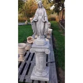  Betonski Gospin sakralni lik