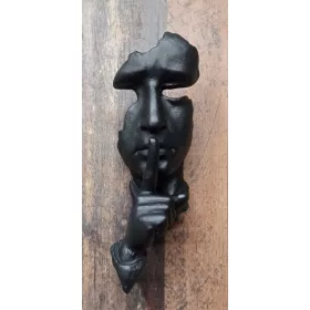 Skulptura -Tišina.Viseća.V-42cm. Crna boja