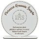 Personalizirani suvenir za prvu svetu pričest s kružnim graviranjem na postolju za želje