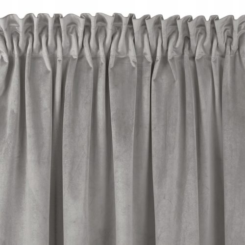 Trakasta zavjesa 135 cm x 270 cm