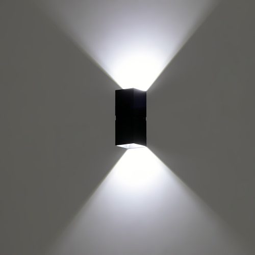 Vrtna zidna svjetiljka za vanjsku upotrebu s LED izvorom svjetla