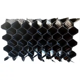   Uređaj za pročišćavanje otpadnih voda s lamelnim filtarskim uloškom 30x30x18cm