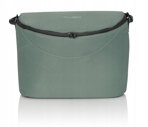 Torba za kolica EASY GO Optimo / Soul / Quantum za sigurno i praktično nošenje svih potrebnih stvari vašeg djeteta. Ova torba je savršen dodatak vašem wózku od rođenja do 22 kg težine djeteta. Izrađen