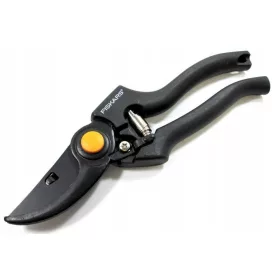 Vrtne škare - SEKAR FISKARS SMARTFIT FiberComp 1024713