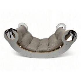 Drvena Montessori klackalica s bež jastukom