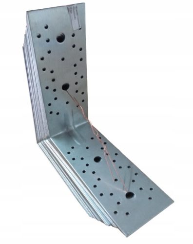 KUTNIK ZA STOLARIJU SA RELJEFOM 200x200x80 MM - 25 KOM.