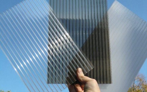 Polikarbonatne višeslojne ploče 6 m x 210 cm x 4 mm