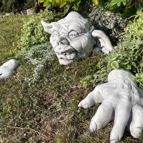  Figura gargojla za ukrašavanje vrta