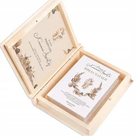  Drvena KUTIJA s personaliziranom Boho pričesnom Biblijom