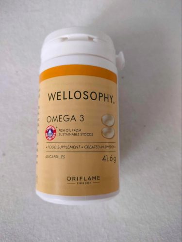 Visokokvalitetni prehrambeni dodatak s omega-3 masnim kiselinama