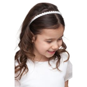   Opaska za kosu s perlama u obliku cvjetova za djevojčice, elegantna i prekrasno ukrašena, savršena za svaku prigodu. Izrađena je od visokokvalitetnih materijala i nježno oblikovana kako bi pristajala 