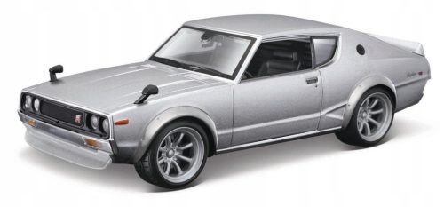 Nissan Skyline 2000GT-R KPGC110 Srebrna 1:24 Model za Sastavljanje