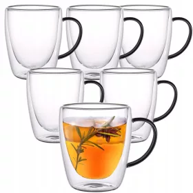   Zagrijte se uz naš set od 6 termo čaša za kavu i čaj RENZA 300 ml s crnom ručkom! Ove čaše idealne su za latte kavu i čaj, zahvaljujući dvostrukim zidovima koje zadržavaju toplinu napitka. Izrađene od