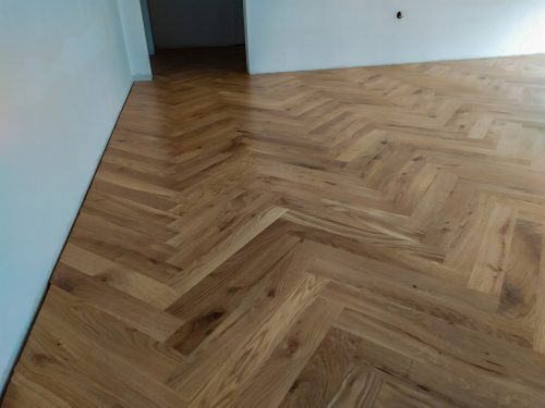 PARKET Daska HRAST CLASS RUSTIC 7 cm šir.