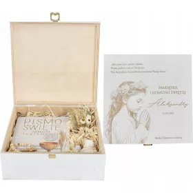    Poklon kao uspomena na prvu svetu pričest, biblija, krunica za djevojčicu