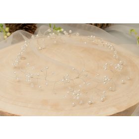 Grana za pričest s cvijećem, biserima i hostijama na uzici