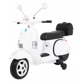  Automobil Crni