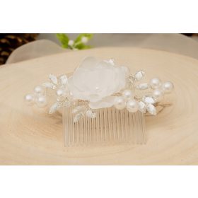   Bijeli cvjetni češalj za kosu za pričest s biserima i kamenčićima