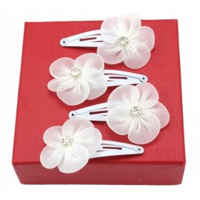   CVIJEĆE ZA KOSU, ŠPENDELE S BIJELIM CVJETIĆIMA TILOM 4 KOMADA ZA PRIČEST