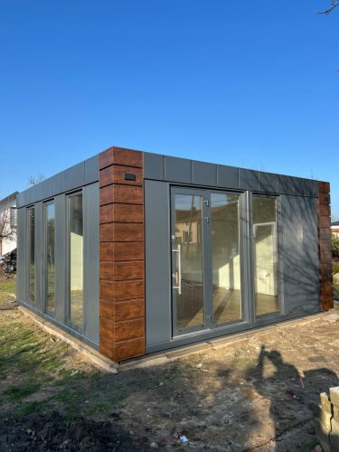 Kontejner za poslovne i stambene svrhe 6x6 modularna kuća mala kuća