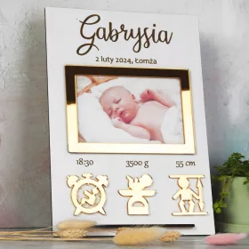   Elegantni 3D Rodni List Slikom Bebe i Zlatnim Ogledalom - Unikatan Suvenir za Rođendane i Krštenje
