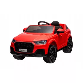 Luksuzni Audi Q7 NOVO LIFT Crveno vozilo