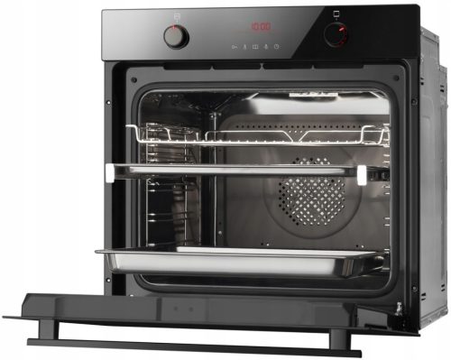 Amica X-TYPE STEAM 77L LED pećnica s parom i programima pieczenia