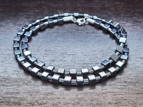 Nakit od hematita s perlama 6mm / izbor duljine