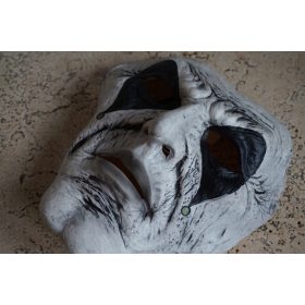 DANSKA ZOMBI VAMPIR LATEX MASKA HALLOWEEN