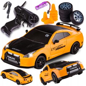 Nissan GTR Drift Auto 4x4 RC Toy 2.4GHz 1:24