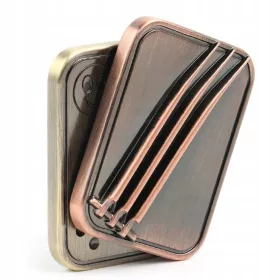    EDC Metal Poker Push Card Fidget Toys - Wolf Claw za ublažavanje stresa