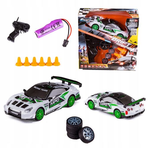 DRIFT AUTOMOBIL NA DALJINSKO UPRAVLJANJE + RC KONUSI ZA DRIFT 1:24 BIJELI GTR