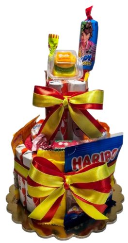  Nibytorcik torta s Kinderom, Mamby, Jelly i ostalim slatkišima 390g