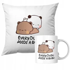    Poklon set šalica + jastuk "Every Dudu Needs a Bubu" Poklon medvjedići