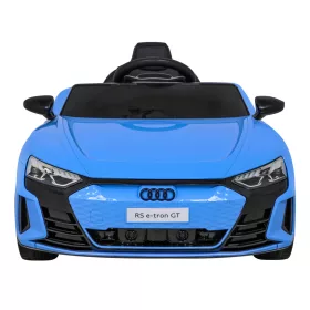   4x4 Električni Dječji Automobil Audi RS E-Tron GT Plavi s Daljinskim Upravljačem i 4x4 Pogonom. Ovaj moderni automobil na baterije pruža vrhunsku zabavu i sigurnost za vaše dijete. Sa snažnim motorom 
