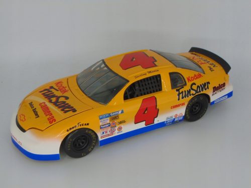Ekskluzivni model automobila ERTL 1995 STERLING MARLIN #4 CHEVY MONTE CARLO KODAK FUN SAVER NASCAR 1:18