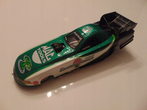 INAUGURALNI GATORNATIONALS FORD MUSTANG MAC ALATI SMIJEŠNI AUTO 1:24
