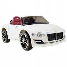 Auto Bentley bijele boje Plus