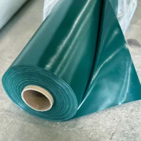   Visokokvalitetna PVC cerada 650g/m², vodonepropusna i izdržljiva, na metar