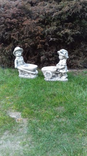  Vrtne figure, djeca s posudama za cvijeće, betonski ukrasi